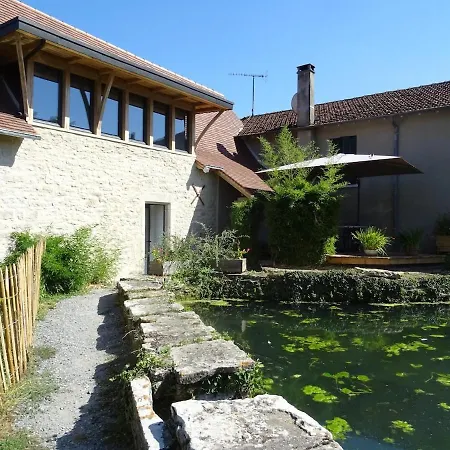 别墅 Moulin De Vasiliere Salles-Courbatiès